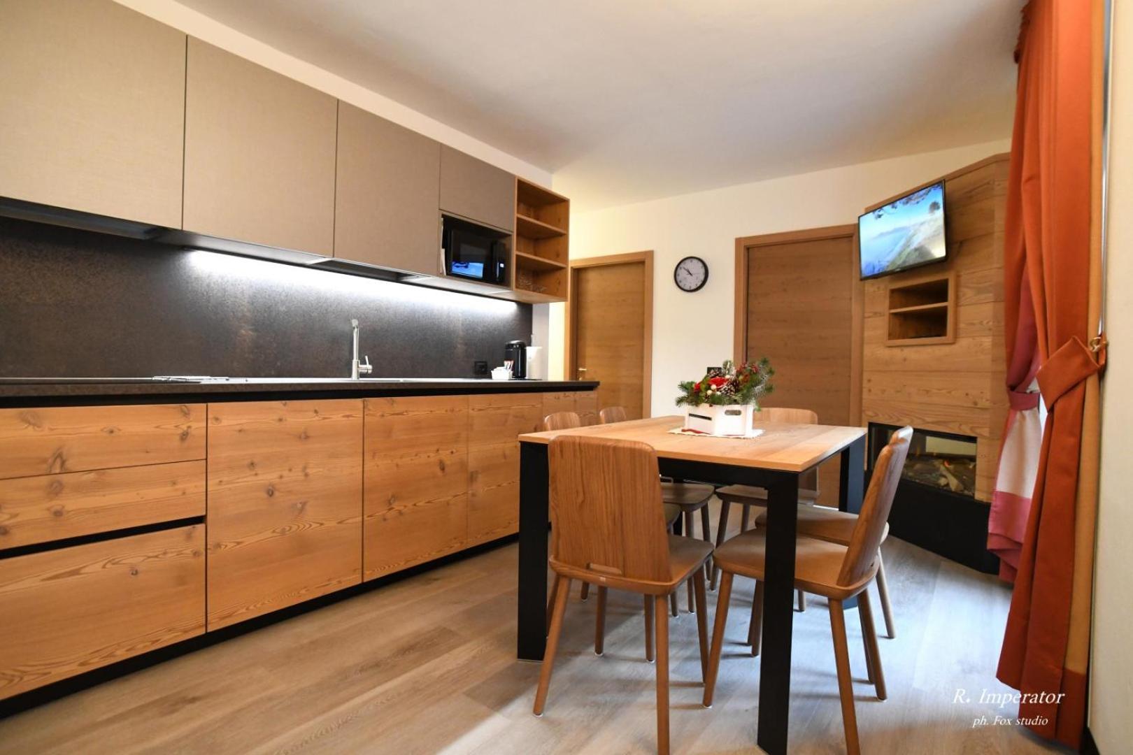 Park Residence Imperator Carisolo Zewnętrze zdjęcie